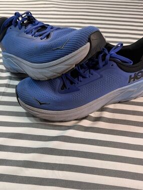 Hoka One Arahi 7 Shoes Womens 11B Stellar Blue Cosmos Running Sneakers Purple 11